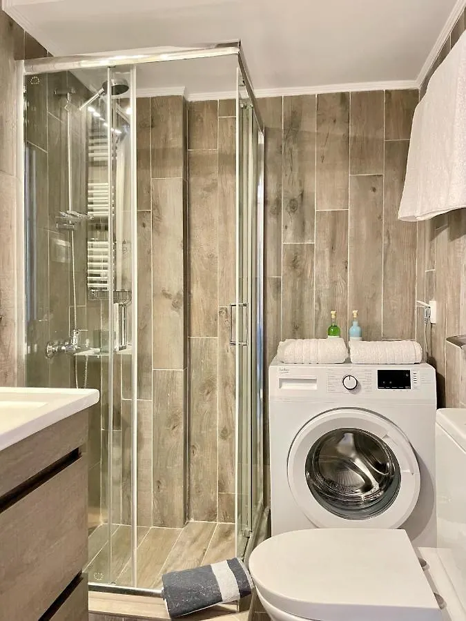 Domus City Apartment With Wonderful Balcony سالونيك اليونان