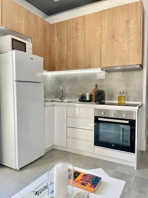 Domus City Apartment With Wonderful Balcony سالونيك