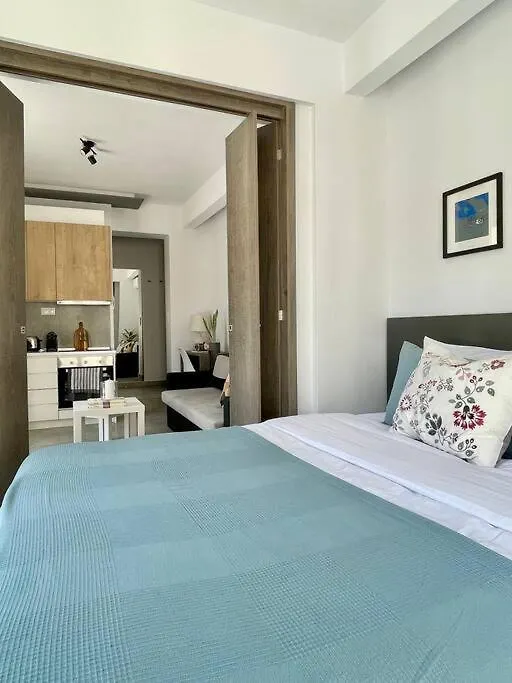 Domus City Apartment With Wonderful Balcony سالونيك اليونان